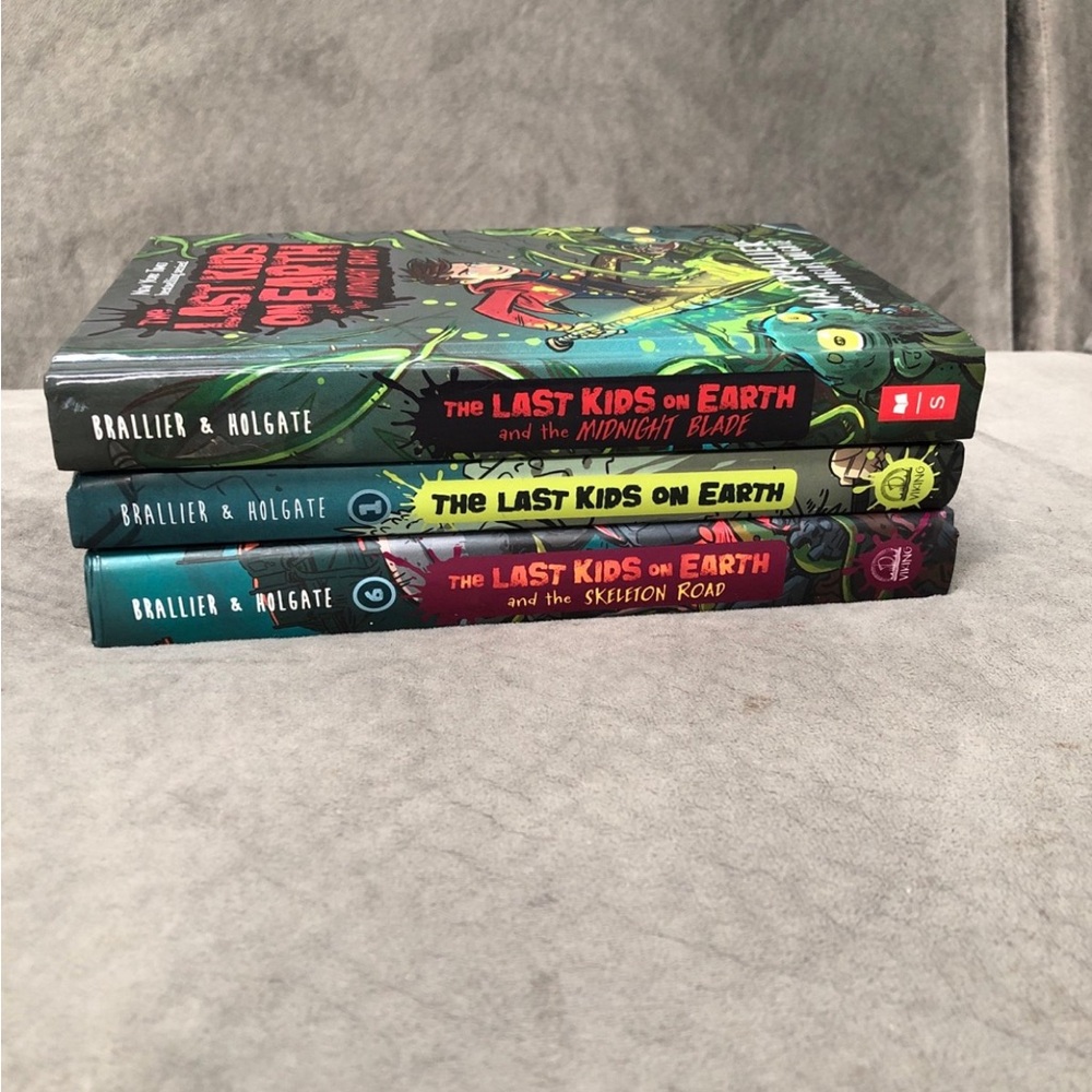 The Last Kids on Earth Book Set - Picture 3 of 3